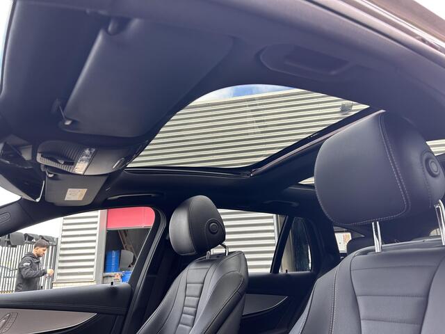 Mercedes-Benz E-estate 300 e Business Solution AMG | Panoramadak | Trekhaak | Memory | Burmester
