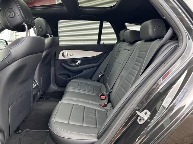 Mercedes-Benz E-estate 300 e Business Solution AMG | Panoramadak | Trekhaak | Memory | Burmester