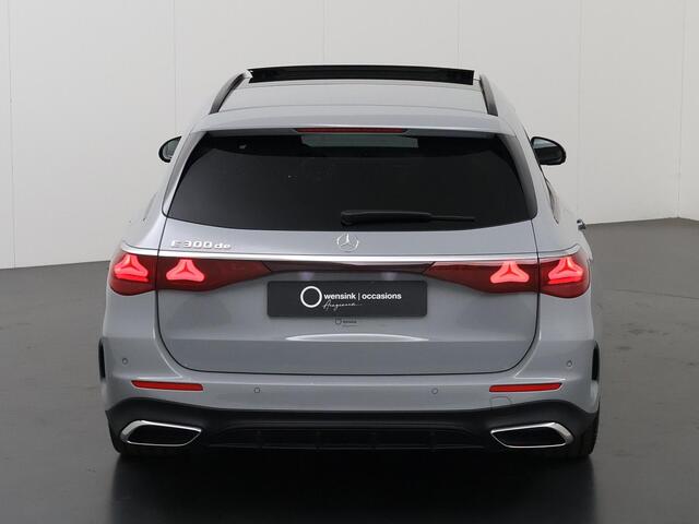 Mercedes-Benz E-estate 300 de Business Solution AMG | Superscreen | Head up display | Panoramadak | Trekhaak | Digital light | Memory | 360 camera |