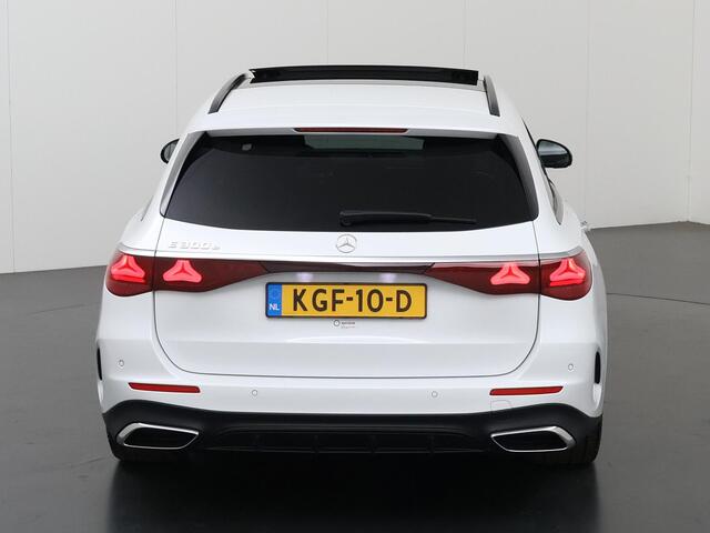 Mercedes-Benz E-estate 300 e AMG Line | Superscreen | Night pakket | Panoramadak | Premium pakket | Leder pakket |