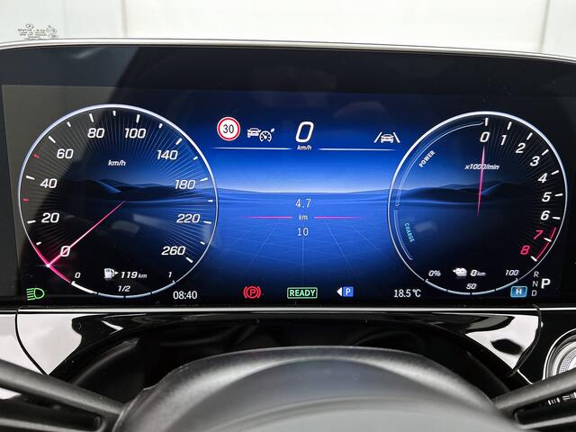 Mercedes-Benz E-estate 300 e Business Solution AMG | Premium pakket | Winterpakket | Nightpakket | Leder pakket | Trekhaak | Panoramaschuifdak | 20-inch multispaaks AMG velgen | 360° camera | GUARD 360° | Burmester® 4D surround sound system |