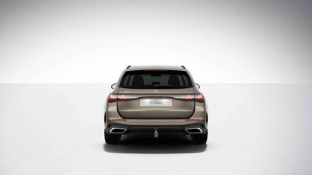 Mercedes-Benz E-estate 300e Business Solution AMG | Premium pakket | Winterpakket | Nappa Leder | Trekhaak | Stoelventilatie |