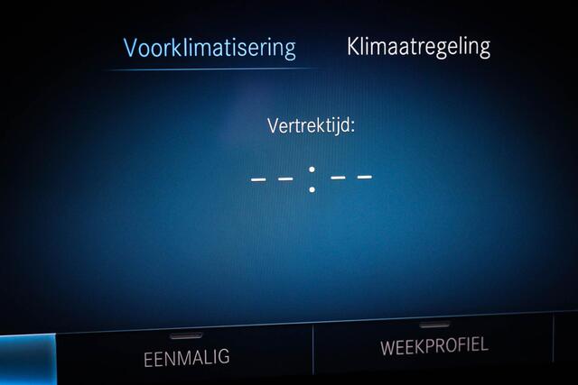 Mercedes-Benz E-estate 300 e | LEDER | STOELVERWARMING | DAB | APPLE | CAMERA