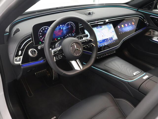 Mercedes-Benz E-estate 300 e AMG Night | Superscreen | Rijassistentiepakket | Panoramadak | Premium pakket | Leder pakket |