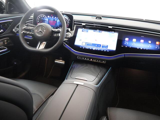 Mercedes-Benz E-estate 300 e AMG Night | Superscreen | Rijassistentiepakket | Panoramadak | Premium pakket | Leder pakket |