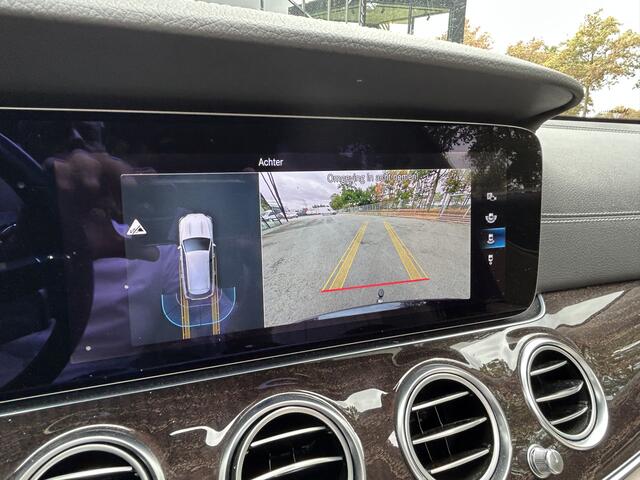 Mercedes-Benz E-estate 300e Exclusive // Burmester // Schuifdak // Trekhaak // Distronic // Rij Assistentiepakket // MultiBeam LED // Augmented Reality // Carplay