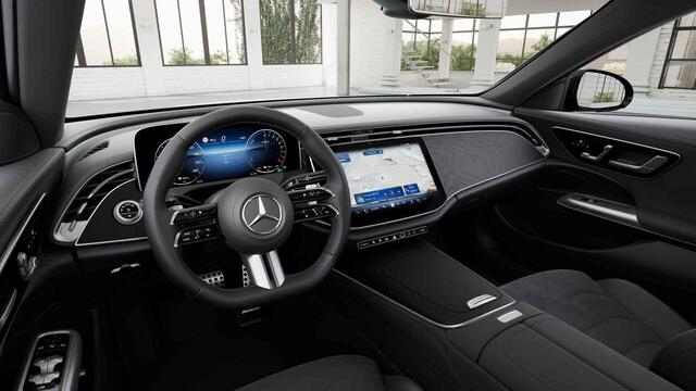 Mercedes-Benz E-estate 300e Business Solution AMG | Panoramaschuifdak | Trekhaak | Advanced pakket | DIGITAL LIGHT |