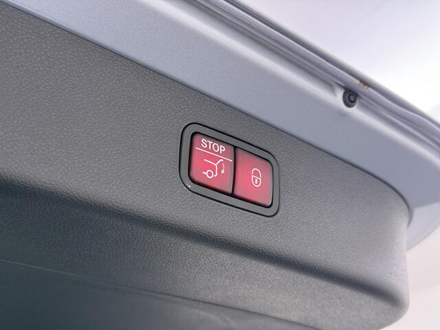 Mercedes-Benz E-estate 300 e AMG Line | Pano Burmester Trekhaak Memory