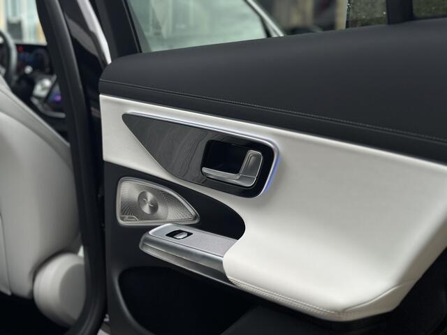 Mercedes-Benz E-estate 300 e Exclusive Line Wit leder/Panorama/Trekh/Burnmester 4D .