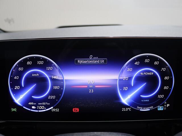 Mercedes-Benz EQA 250+ AMG Line 71 kWh | Head-up display | Panoramaschuifdak | Stoelverwarming | Smartphone-integratie | Easypack-achterklep |
