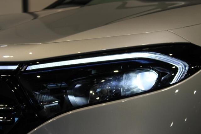 Mercedes-Benz EQA 250 AMG Line 67 kWh Panorama dak