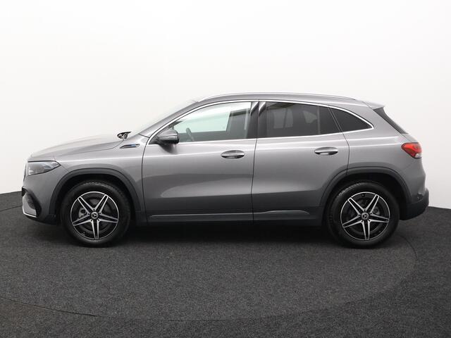 Mercedes-Benz EQA 250 AMG Line | Keyless entry |