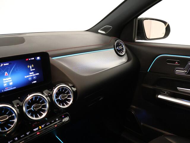 Mercedes-Benz EQA 250 Business Solution AMG 67 kWh | Panoramadak | 360° camera | Burmester | Elektrische Stoelen | Inclusief 24 maanden MB Certified garantie voor Europa.