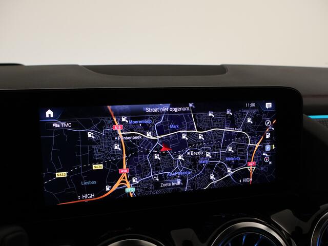 Mercedes-Benz EQA 250 Business Solution AMG 67 kWh | Panoramadak | 360° camera | Burmester | Elektrische Stoelen | Inclusief 24 maanden MB Certified garantie voor Europa.