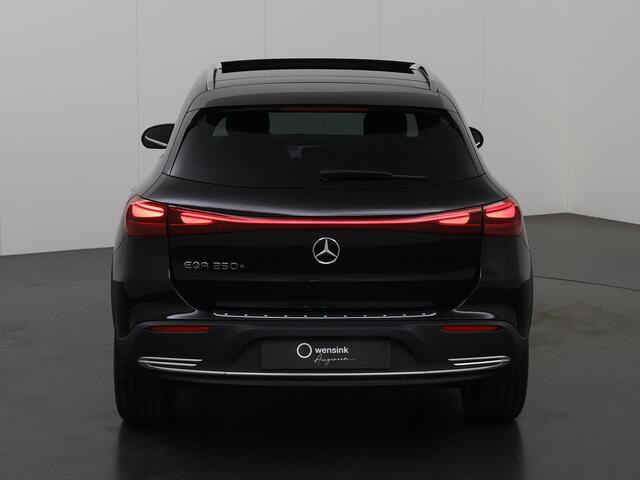 Mercedes-Benz EQA 250+ Business Line 71 kWh | Panoramadak | Virtual Cockpit | Sfeerverlichting | Dodehoekdetectie | Led High Performance |