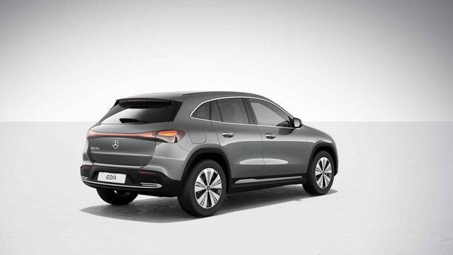 Mercedes-Benz EQA 250 Luxury Line 67 kWh | Facelift | Getint glas | Winter pakket | Apple Carplay |