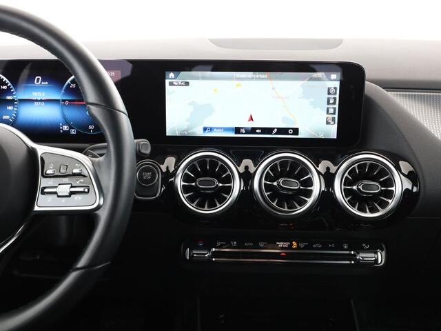 Mercedes-Benz EQA 250 Progressive 67 kWh | Stoelverwarming | Apple CarPlay | MBUX Augmented Reality für Navigation | Ledkoplampen. Inclusief 48 maanden MB Certified garantie voor Europa.