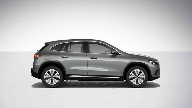 Mercedes-Benz EQA 250+ Luxury Line 71 kWh | Apple carplay | Stoelverwarming | Achteruitrijcamera |