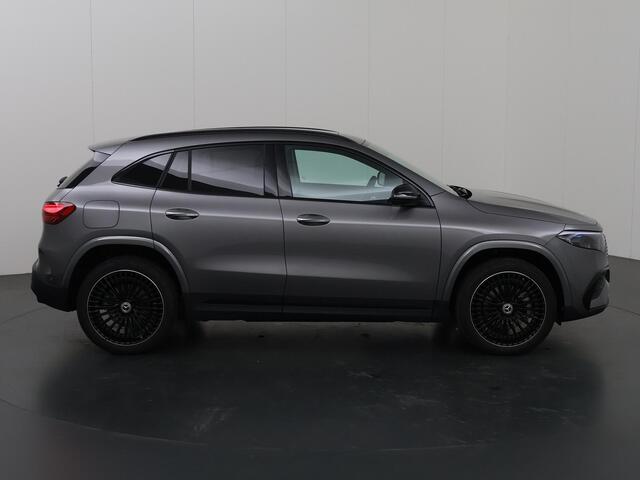 Mercedes-Benz EQA 250+ AMG Line 71 kWh | Premium Pakket | Panorama-schuifdak | Elektrische stoelen incl. Memory | Nightpakket | Apple Carplay/Android Auto |