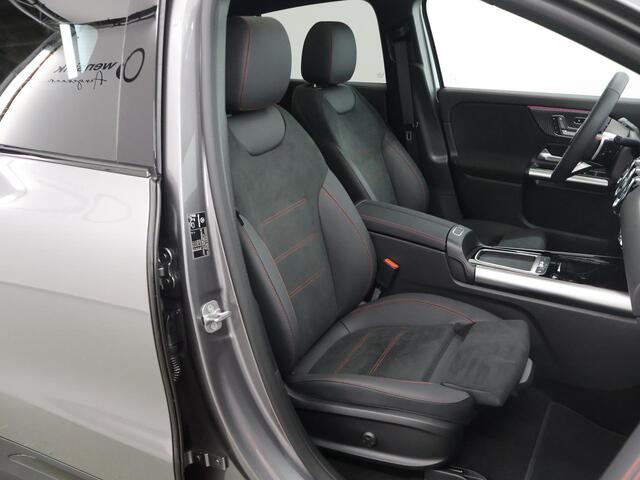 Mercedes-Benz EQA 250+ AMG Line 71 kWh | Premium Pakket | Panorama-schuifdak | Elektrische stoelen incl. Memory | Nightpakket | Apple Carplay/Android Auto |