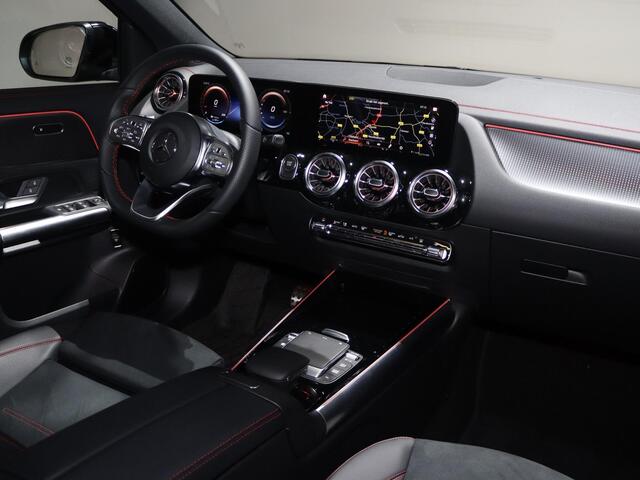 Mercedes-Benz EQA 250 Sport Edition Panoramadak | AMG nightpakket incl. 20'' | Manufaktur berrgrijs magno | Alarm klasse 3 | Keyles go | sfeerverlichting