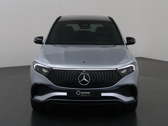 Mercedes-Benz EQA 250+ AMG NIGHT Premium Plus 71 kWh | Panoramadak | Rijassistentiepakket | Keyless Entry | Burmester | 360 camera | Head Up Display | Apple Carplay |