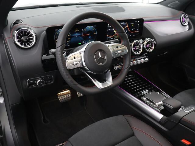 Mercedes-Benz EQA 250 Sport Edition 67 kWh | Panoramadak | 20" AMG velgen | Burmester surround sound system | 20" AMG Velgen | Sfeerverlichting |