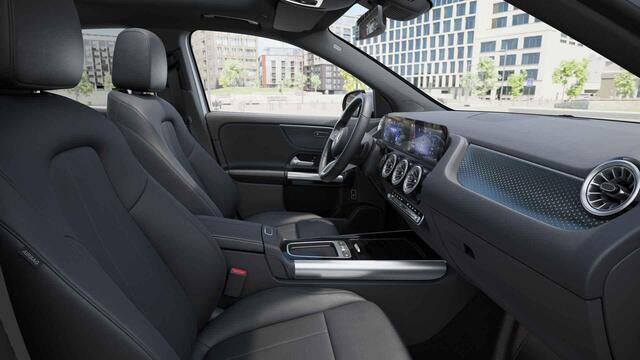 Mercedes-Benz EQA 250+ Luxury Line 71 kWh