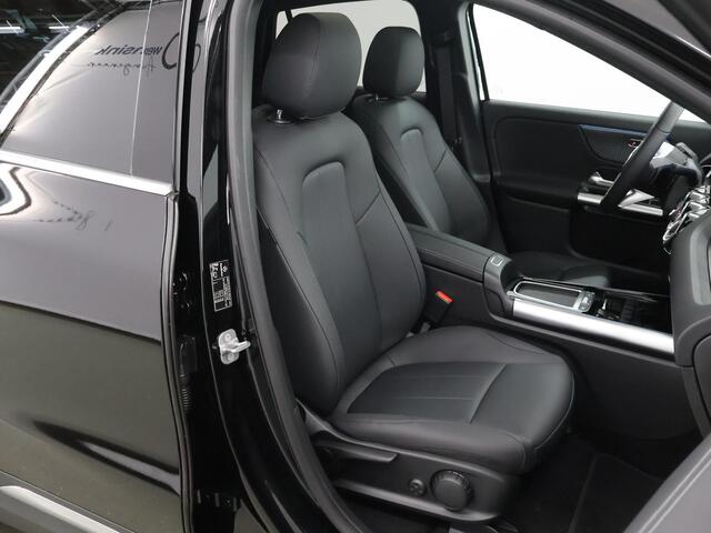 Mercedes-Benz EQA 250+ Business Line 71 kWh | Panoramadak | Sfeerverlichting | Parkeercamera | Widescreen | Stoelverwarming |