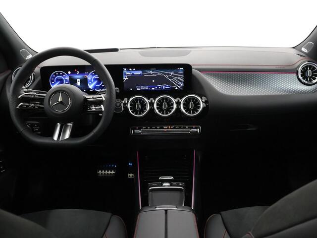 Mercedes-Benz EQA 250+ AMG Line Premium Plus | Panoramadak | Nightpakket | Head-up Display | Burmester | 360 Camera | Memory Stoelen | Keyless Go