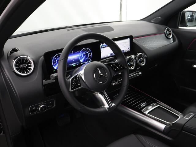 Mercedes-Benz EQA 250+ Essential Line 71 kWh | Dodehoekassistent | Achteruitrijcamera | LED High Performance | Digitaal Display | Stoelverwarming | DAB+ |