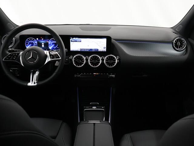 Mercedes-Benz EQA 250+ Essential Line 71 kWh | Dodehoekassistent | Achteruitrijcamera | LED High Performance | Digitaal Display | Stoelverwarming | DAB+ |
