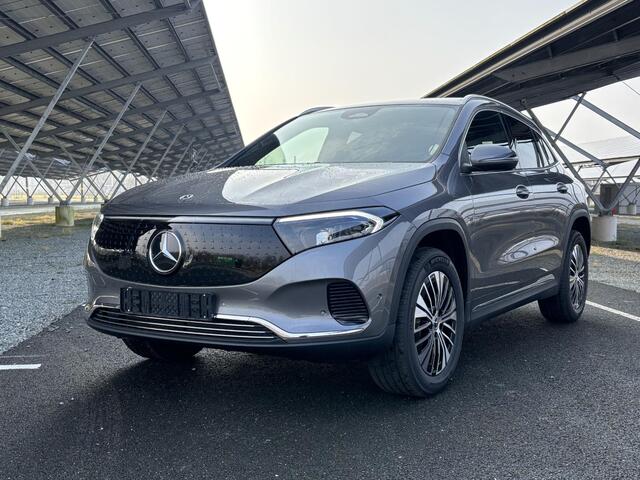 Mercedes-Benz EQA 250+ Business Line 71 kWh | Panoramadak | Sfeerverlichting | Stoelverwarming | Parkeercamera |