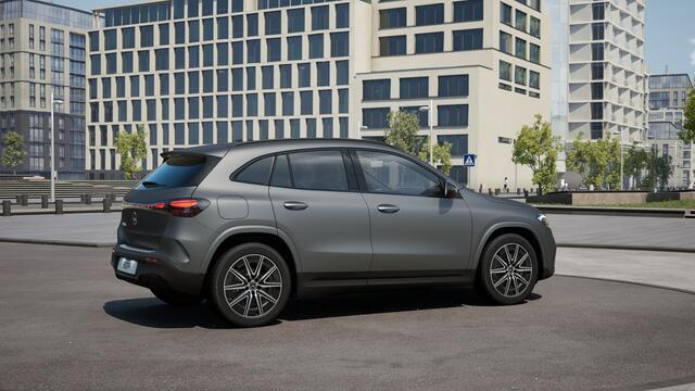 Mercedes-Benz EQA 250+ Business Solution AMG 71 kWh | Nightpakket | Premium pakket | Parkeerpakket met 360°-camera | KEYLESS-GO comfort pakket | Dodehoekassistent | EASY PACK achterklep | Head-up display | Burmester Surround Sound systeem |
