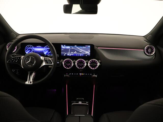 Mercedes-Benz EQA 250+ Essential Plus | Parkeerpakket met achteruitrijcamera | EASY PACK achterklep | | Sfeerverlichting | Stoelverwarming | Spiegelpakket | Extra USB-poorten