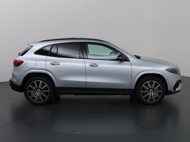 Mercedes-Benz EQA 250+ AMG Line 71 kWh | Premium pakket | Trekhaak | Night pakket | 19-Inch | Sfeerverlichting | Burmester Sound | Memory pakket