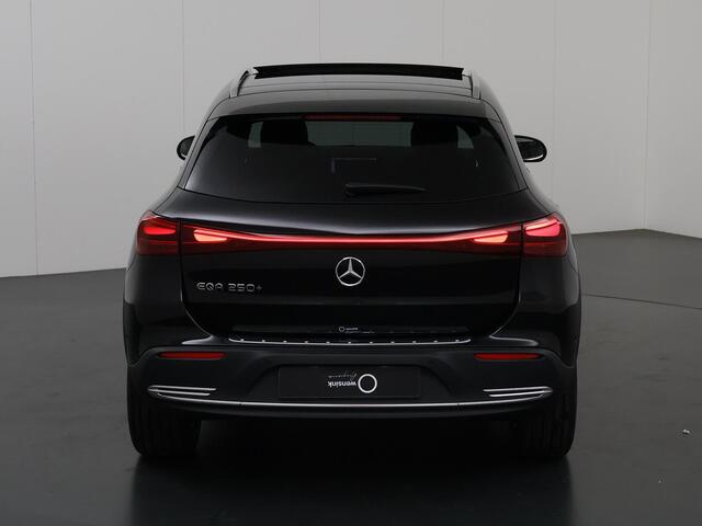 Mercedes-Benz EQA 250+ Business Line 250+ Business Edition 71 kWh Panoramadak | Extra getint glas | Apple Car Play |