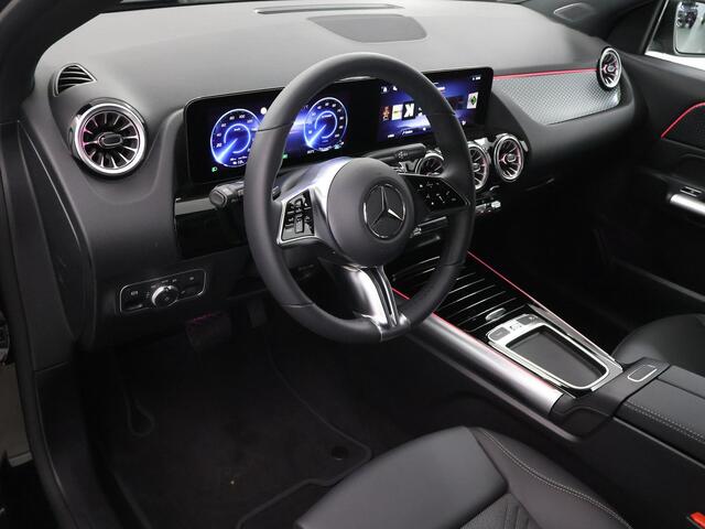 Mercedes-Benz EQA 250+ Business Line 250+ Business Edition 71 kWh Panoramadak | Extra getint glas | Apple Car Play |
