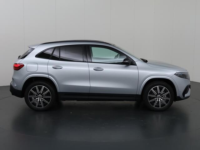 Mercedes-Benz EQA 250+ AMG Line 71 kWh | Premium plus pakket | Stoelverwarming | Keyless go | Head-up display | Burmester |