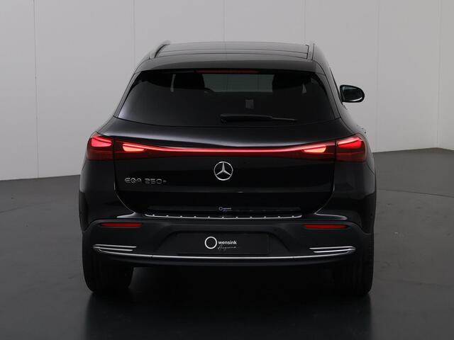 Mercedes-Benz EQA 250+ Luxury Line 250+ Luxury Line 71 kWh Panoramadak | Keyless Go | 19 inch LM Velgen
