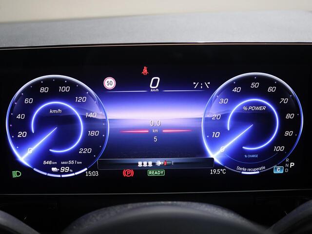 Mercedes-Benz EQA 250+ AMG Line 71 kWh | Keyless go | Stoelverwarming | Smartphone-integratie | Panoramaschuifdak | Achteruitrijcamera |
