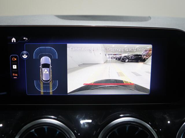Mercedes-Benz EQA 250+ AMG Line 71 kWh | Keyless go | Stoelverwarming | Smartphone-integratie | Panoramaschuifdak | Achteruitrijcamera |