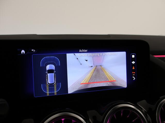 Mercedes-Benz EQA 250+ Luxury Line 71 kWh | Trekhaak | GUARD 360° Voertuigbescherming Plus | KEYLESS-GO comfort pakket | Extra USB-poorten | Parkeerpakket met achteruitrijcamera | Premium pakket |
