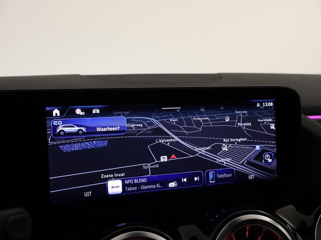Mercedes-Benz EQA 250+ Luxury Line 71 kWh | Trekhaak | GUARD 360° Voertuigbescherming Plus | KEYLESS-GO comfort pakket | Extra USB-poorten | Parkeerpakket met achteruitrijcamera | Premium pakket |