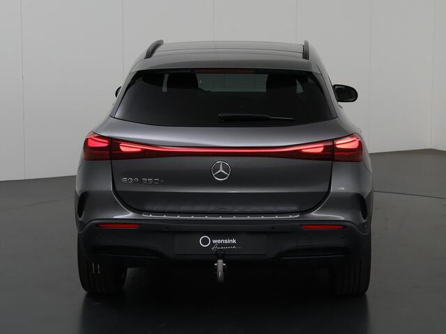 Mercedes-Benz EQA 250+ AMG Line | Premium | Night Pakket | Trekhaak