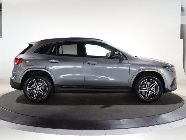 Mercedes-Benz EQA 250+ AMG Line 71 kWh | Panoramadak | Apple Car Play | Night pakket | Premium pakket | Keyless-Go | Camera | DAB+