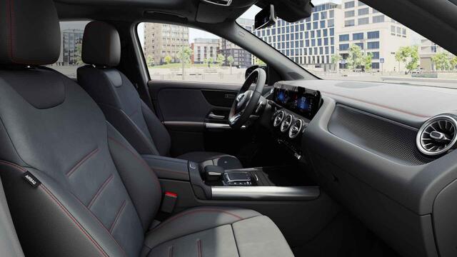 Mercedes-Benz EQA 250 Edition 1 67 kWh | AMG | Night | Panoramadak | Achteruitrijcamera | Stoelverwarming |