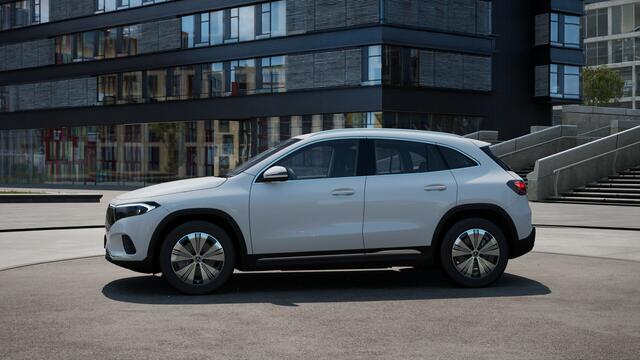 Mercedes-Benz EQA 250+ LIMITED | EASY PACK achterklep | Verwarmde stoelen vooraan | Sfeerverlichting | Extra USB-poorten | Burmester Surround Sound systeem | Zitcomfortpakket | Actieve spoorassistent |