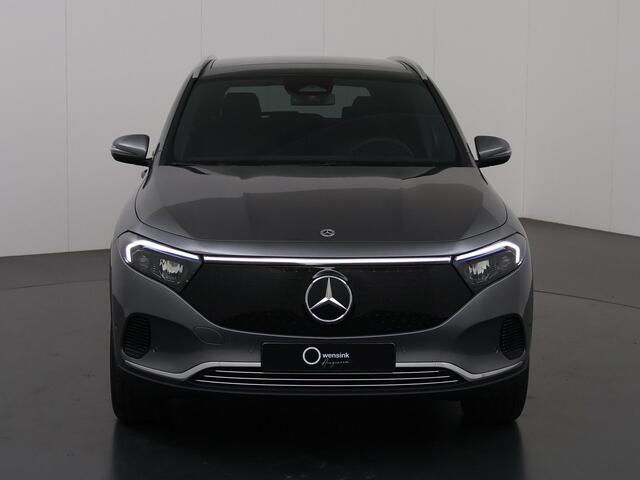 Mercedes-Benz EQA 250+ Business Line 71 kWh | Achteruitrijcamera | Parktronic | Stoelverwarming | Panoramaschuifdak |