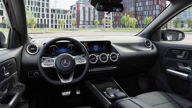 Mercedes-Benz EQA 250+ Business Edition 71 kWh | AMG | Panoramadak | Stoelverwarming | Sfeerverlichting |